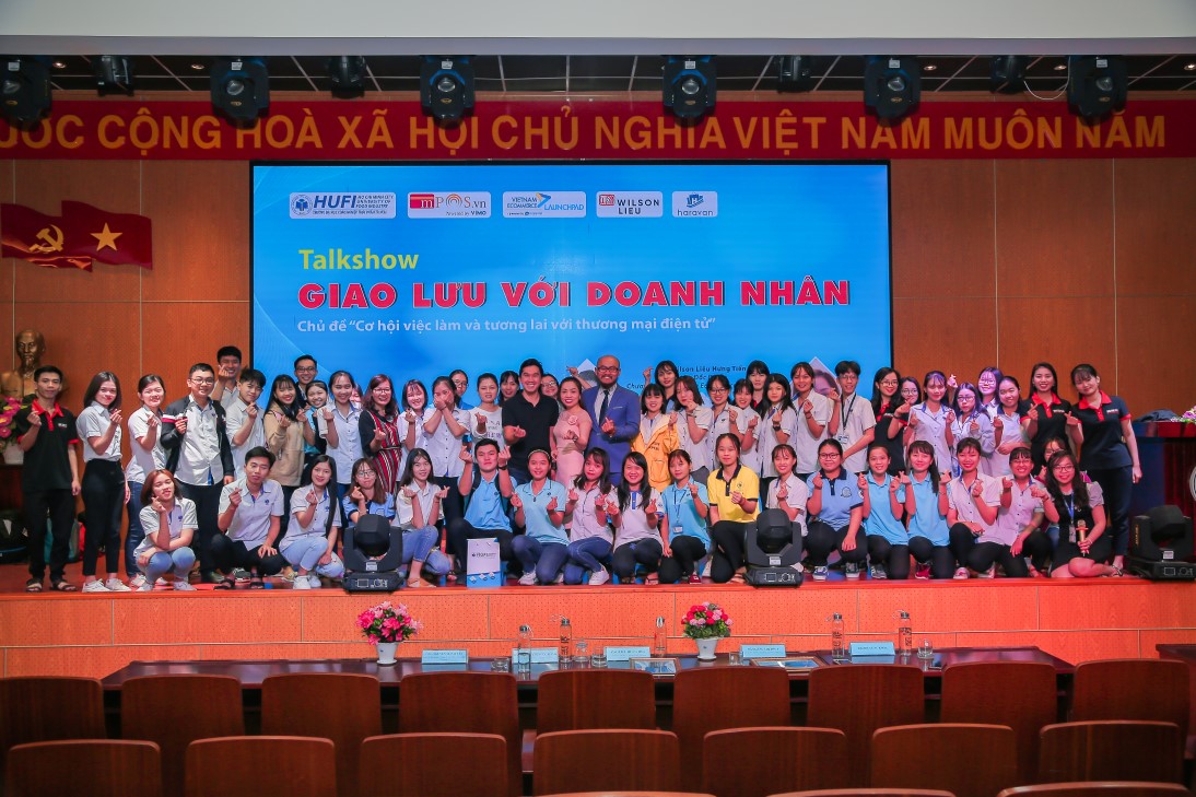 Lễ ký kết hợp tác giữa Trường Đại học Công nghiệp Thực phẩm TP.HCM với Khách sạn Holiday & Suites Saigon Airport, Công ty CP Dịch vụ Du lịch Phú Thọ